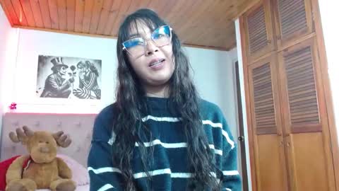 Snapshot of tiffany_beauty18 chatting on 11.05.25 Tifanny online show from 11.05.25