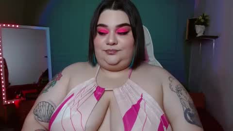 dont forget ask for custom vids  online show from 12.23.24