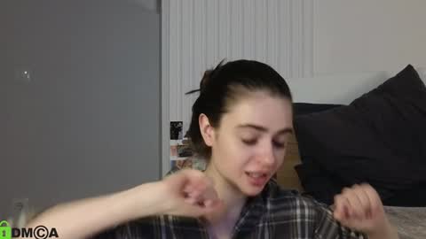 tiffany online show from 02.02.25