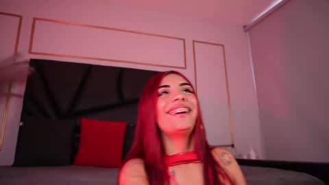 tiffany_sander online show from 01.06.26