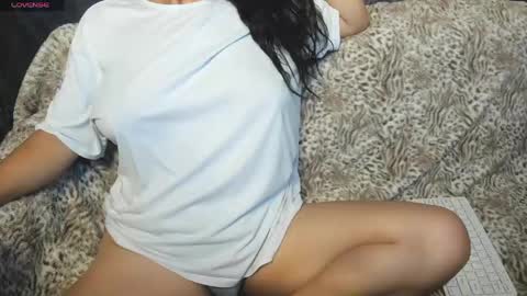 Snapshot of tiffany_teressa chatting on 05.08.26 tiffany theressa online show from 05.08.26