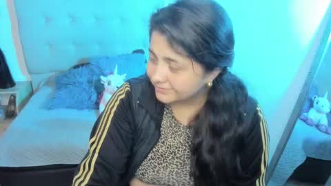 TiffanyAmazing online show from 12.22.25