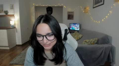 Snapshot of tiffanyflynn chatting on 01.31.25 Tiffany online show from 01.31.25