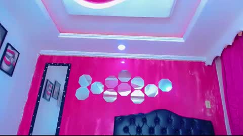 tiffanymackensyy69 online show from 12.20.25