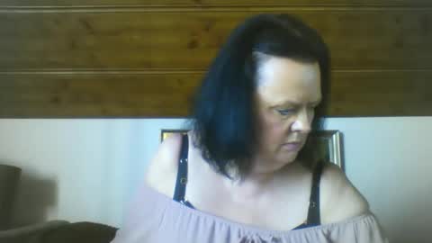 TiffanyMature online show from 09.11.25