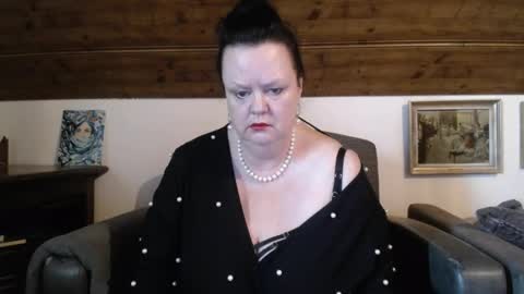 TiffanyMature online show from 05.15.26