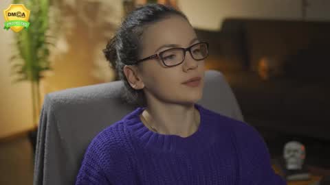 tiffanyriox online show from 11.25.25