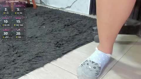 Snapshot of tiffanyy_deluxe chatting on 09.28.25 tiffanyy_deluxe online show from 09.28.25