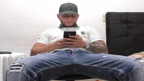 Snapshot of tiger_job chatting on 04.04.26 tiger_job online show from 04.04.26