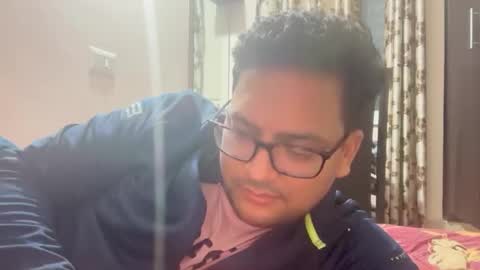Snapshot of tigertinku chatting on 11.21.25 tigertinku online show from 11.21.25