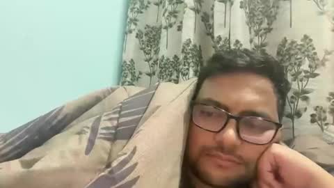Snapshot of tigertinku chatting on 11.30.25 tigertinku online show from 11.30.25