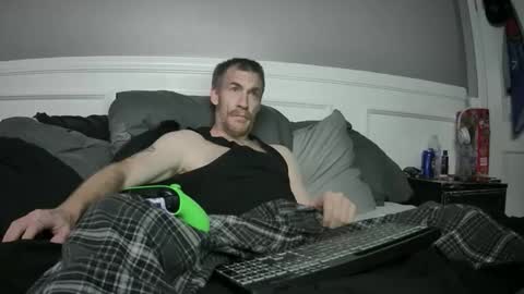 Snapshot of tiggity19 chatting on 03.30.26 Tiggity23 come stroke my 9 cock with ne online show from 03.30.26