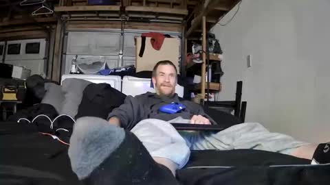 Snapshot of tiggity19 chatting on 04.14.26 Tiggity23 come stroke my 9 cock with ne online show from 04.14.26