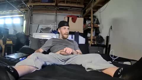 Snapshot of tiggity19 chatting on 04.15.26 Tiggity23 come stroke my 9 cock with ne online show from 04.15.26