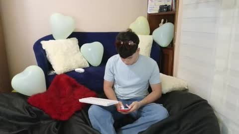 Snapshot of tightncuteass chatting on 02.10.26 Camilo online show from 02.10.26