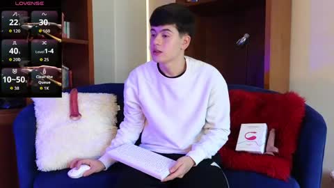 Snapshot of tightncuteass chatting on 04.29.26 Camilo online show from 04.29.26
