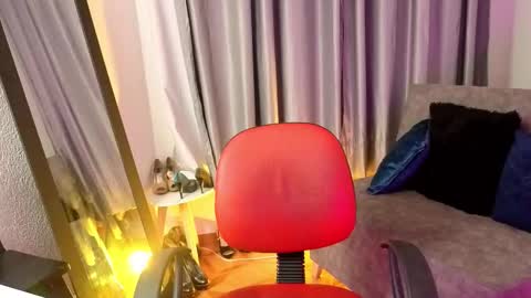 Snapshot of tiinajonus_ chatting on 02.16.26 tiinajonus_ online show from 02.16.26