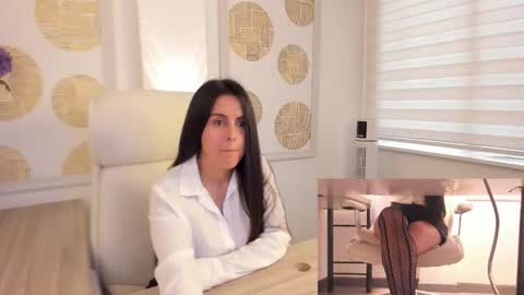 tiinyangel online show from 02.18.26