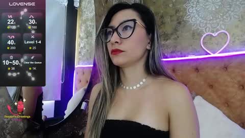 TILA TEQUILA online show from 01.18.25