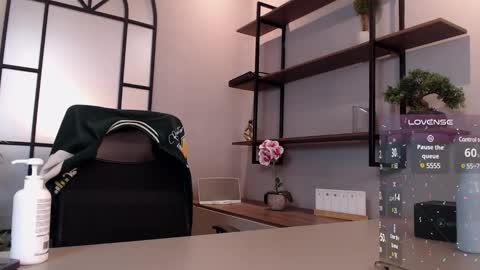 Snapshot of tim__fox chatting on 03.04.25 Tim Fox online show from 03.04.25