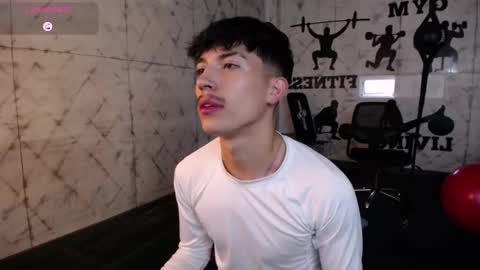 Snapshot of tim__fox chatting on 10.15.25 Tim Fox online show from 10.15.25