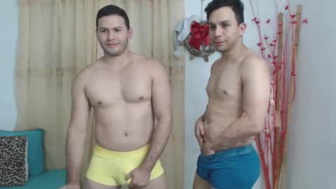 Snapshot of tim_and_sam chatting on 12.03.24 Timothy and Santy online show from 12.03.24