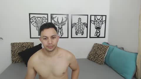 Snapshot of tim_and_sam chatting on 01.11.25 Timothy and Santy online show from 01.11.25