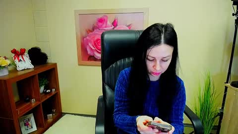 Luisa online show from 12.26.24