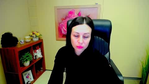 Luisa online show from 01.24.25