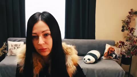 Luisa online show from 02.25.25