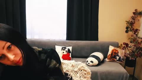 Luisa online show from 02.26.25