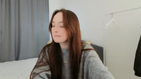 Mia online show from 03.27.26