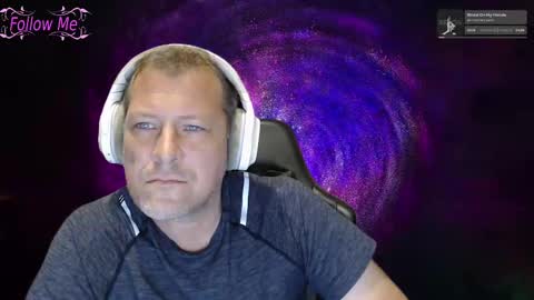 Snapshot of timlooking1 chatting on 02.18.25 TimLooking online show from 02.18.25