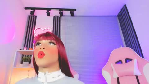 Snapshot of timmy_boyy chatting on 11.18.25 Hallie And Annie online show from 11.18.25