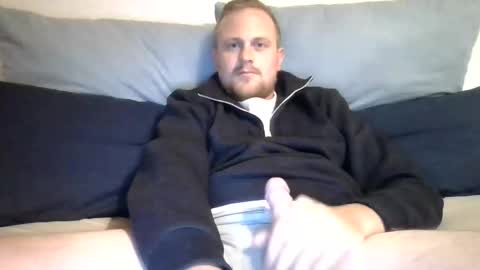 Snapshot of timothy__sf chatting on 09.27.25 Tim online show from 09.27.25