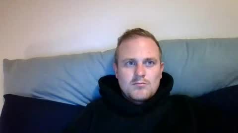 Snapshot of timothy__sf chatting on 10.12.25 Tim online show from 10.12.25