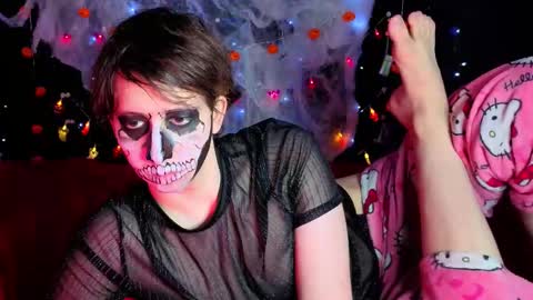 Timothy Fox online show from 10.29.25