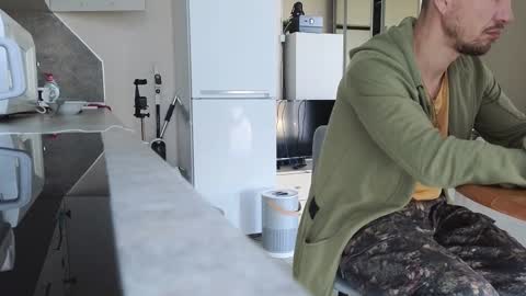 Fillipp Moris online show from 11.27.25