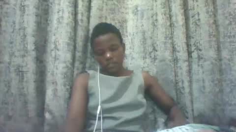 Snapshot of tina2030_1 chatting on 05.25.26 tee online show from 05.25.26