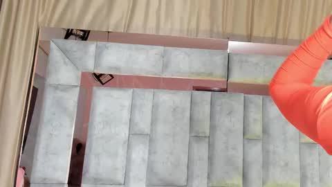 Snapshot of tina_noa chatting on 10.16.25 Tina noa online show from 10.16.25