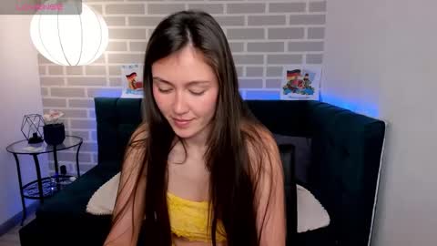 Snapshot of tina_porter chatting on 10.02.25 Tina online show from 10.02.25