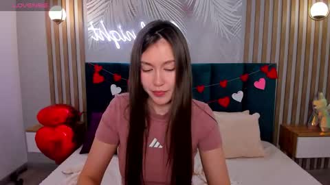 Tina  online show from 02.08.26