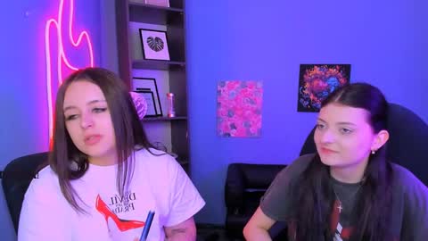 Snapshot of tinaa_fey chatting on 05.18.26 Tina online show from 05.18.26