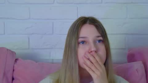 TinaBurton online show from 03.25.26