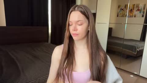 Snapshot of tinascarlet chatting on 05.14.26 Tina online show from 05.14.26