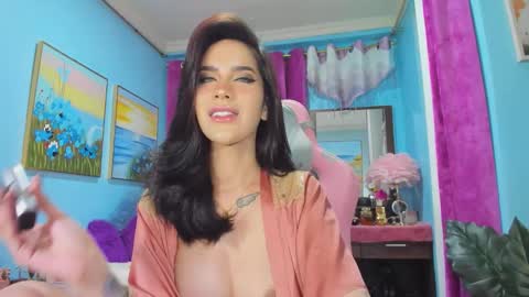 Tina Valentine online show from 01.05.26