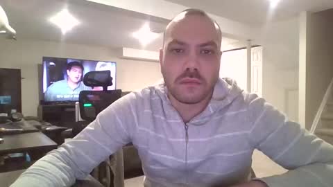 Snapshot of tingpoo chatting on 01.12.26 BeefnCock online show from 01.12.26