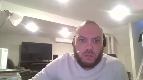 Snapshot of tingpoo chatting on 03.30.26 BeefnCock online show from 03.30.26