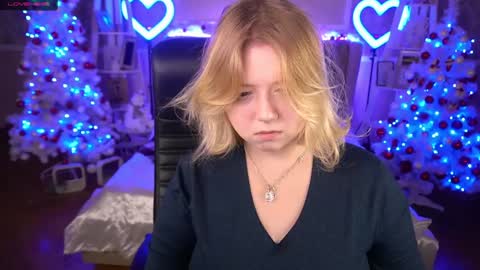 TinkerrBelll online show from 12.30.24