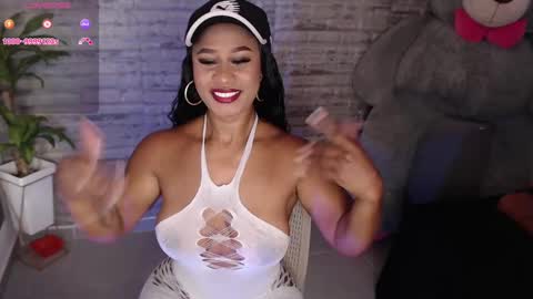 Tinna Goddess online show from 10.02.25